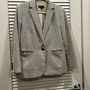 Ann Taylor jacket size 12 in great condition